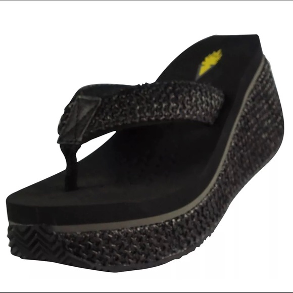 Volatile | Shoes | Volatile Island Raffia Platform Wedge Sandals | Poshmark